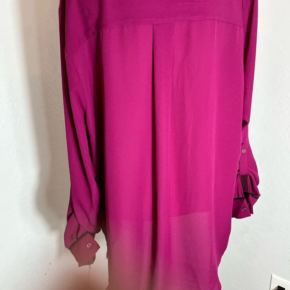 Gorgeous flowy blouse - raspberry! - Picture 8 of 15